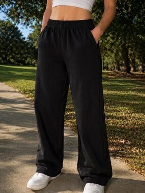 Hollister Black Men’s Wide-Leg Sweatpants